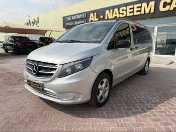 Mercedes-Benz  Vito  2017  Automatic  97,000 Km  6 Cylinder  Rear Wheel Drive (RWD)  Van / Bus  Silver