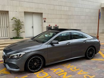 مرسيدس - بنز  سي ال ايه  250 اي ام جي  2018  اوتوماتيك  84,000 كم  4 سلندر  دفع خلفي  سيدان  فضي