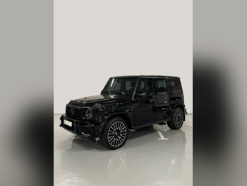 مرسيدس - بنز  جي - كلاس  63 اي ام جي  2025  اوتوماتيك  3,000 كم  8 سلندر  دفع رباعي  اس يو في  أسود  تحت الضمان