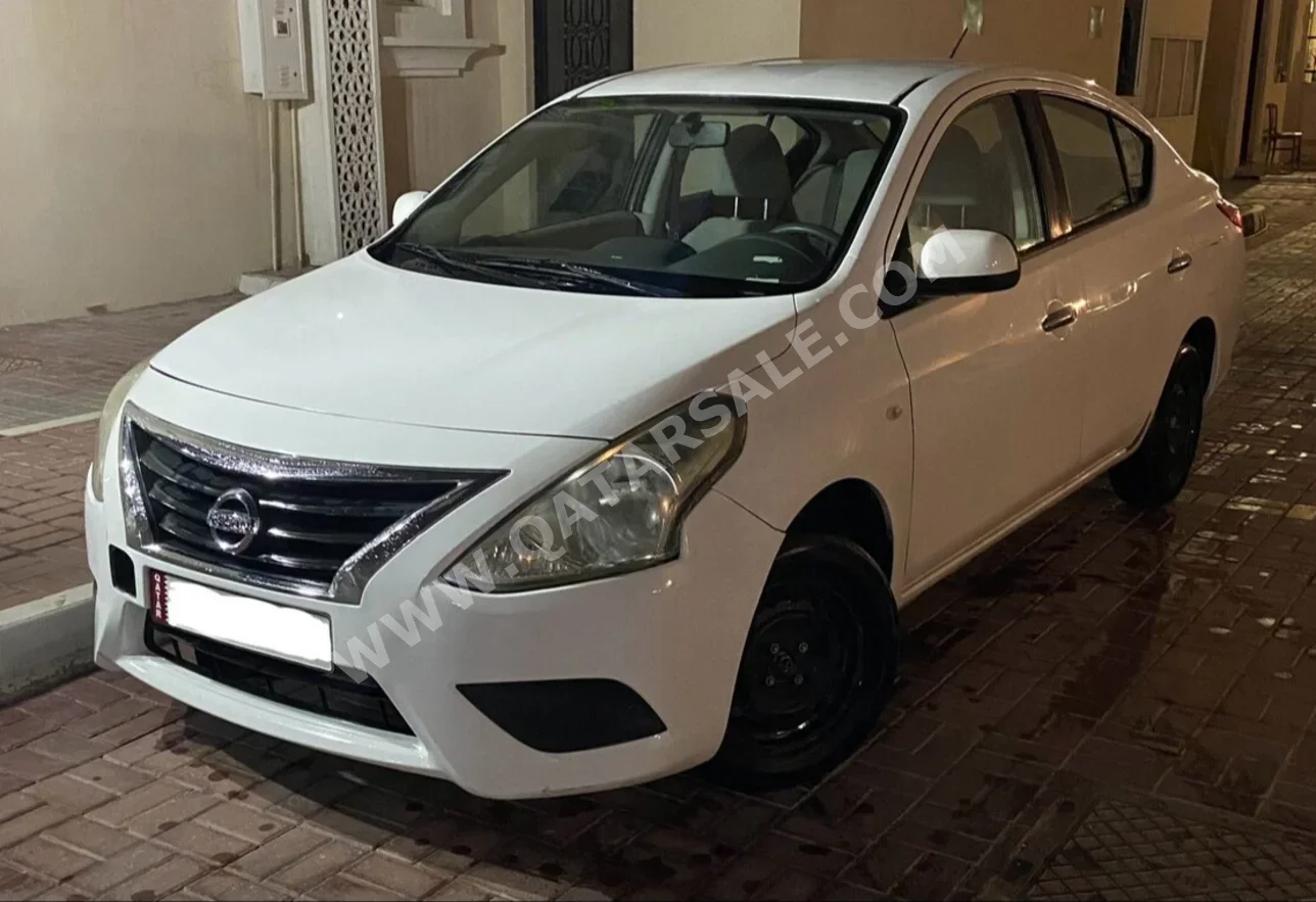 Nissan  Sunny  2019  Automatic  131,000 Km  4 Cylinder  Front Wheel Drive (FWD)  Sedan  White