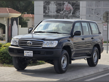 Toyota  Land Cruiser  GX  2007  Manual  200,000 Km  6 Cylinder  Four Wheel Drive (4WD)  SUV  Black