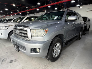 تويوتا  سكويا  اس ار 5  2016  اوتوماتيك  326,000 كم  8 سلندر  دفع رباعي  اس يو في  فضي