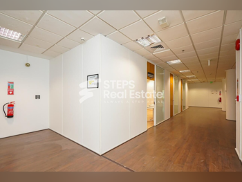 مكاتب تجارية - غير مفروشة  - الدوحة  - الخليج الغربي