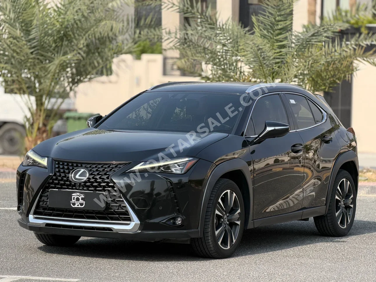 Lexus  UX  200  2023  Automatic  61,000 Km  4 Cylinder  Four Wheel Drive (4WD)  SUV  Black