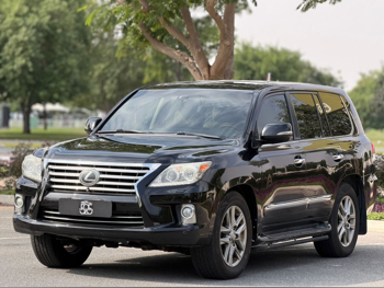 Lexus  LX  570  2013  Automatic  358,000 Km  8 Cylinder  Four Wheel Drive (4WD)  SUV  Black