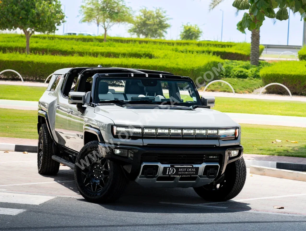 GMC  Hummer EV  SUV  2024  Automatic  19,200 Km  0 Cylinder  All Wheel Drive (AWD)  SUV  Silver