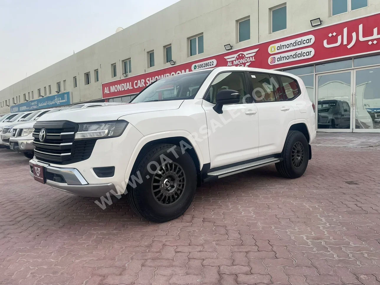 Toyota  Land Cruiser  GX  2024  Automatic  131,000 Km  6 Cylinder  Four Wheel Drive (4WD)  SUV  White