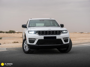 جييب  جراند شيروكي  لاريدو  2025  اوتوماتيك  109 كم  6 سلندر  دفع رباعي  اس يو في  أبيض  تحت الضمان