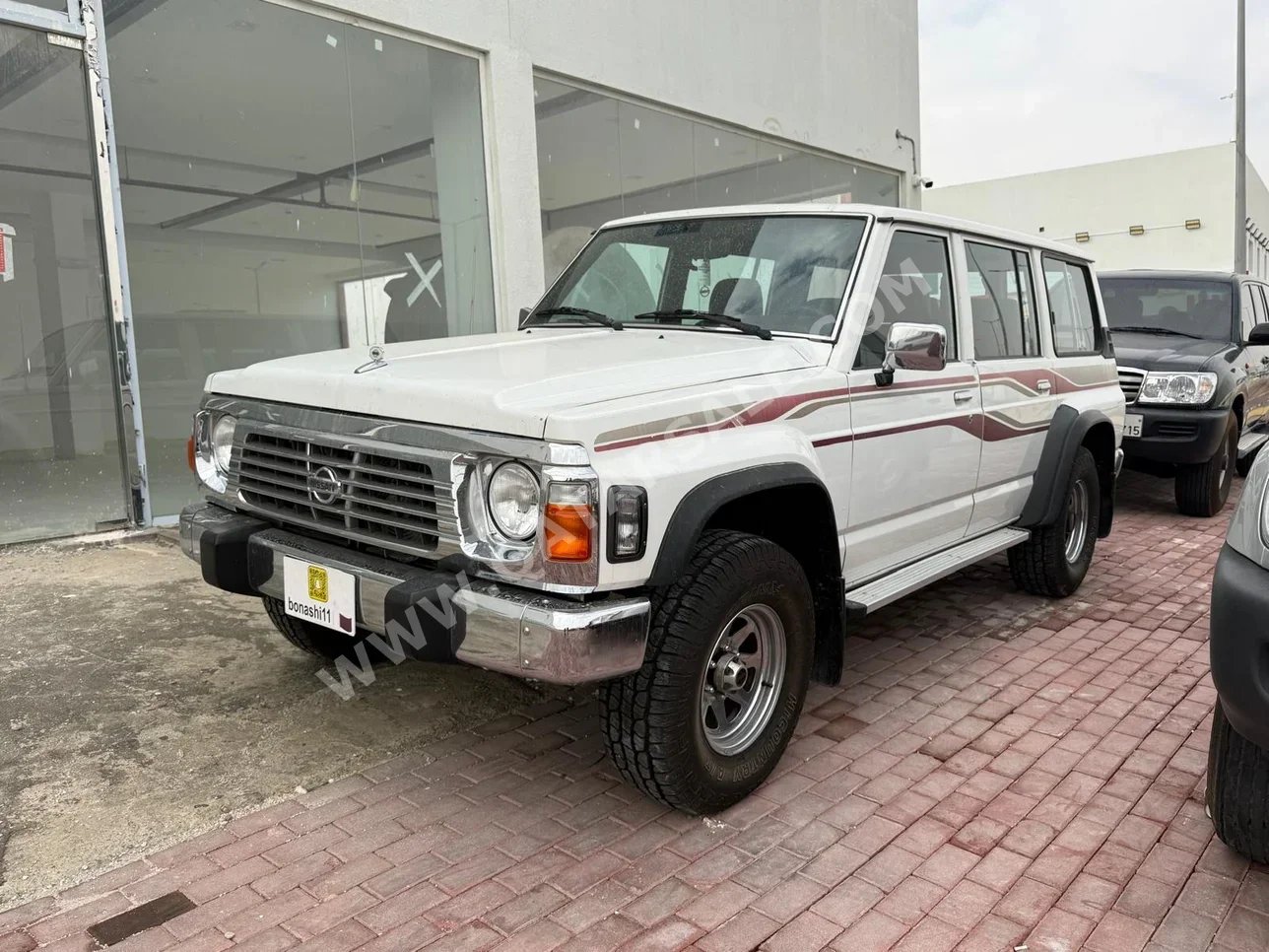 نيسان  باترول  جي ال  1995  عادي  466,000 كم  4 سلندر  دفع رباعي  اس يو في  أبيض