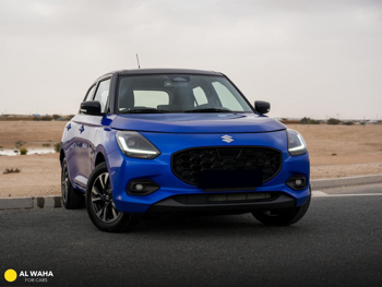 سوزوكي  سويفت  2025  اوتوماتيك  14,000 كم  4 سلندر  سحب امامي  هاتشباك  ازرق  تحت الضمان