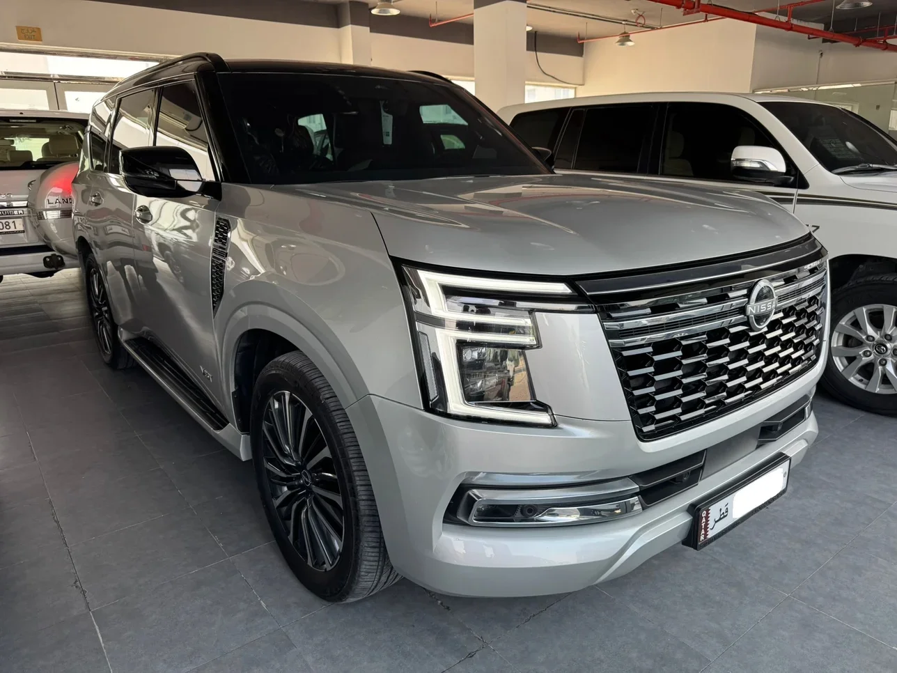 نيسان  باترول  بلاتنيوم  2025  اوتوماتيك  40,000 كم  8 سلندر  دفع رباعي  اس يو في  فضي  تحت الضمان