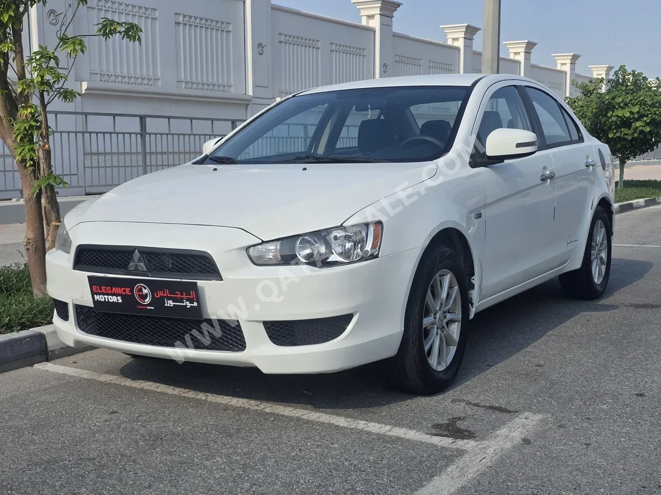ميتسوبيشي  لانسر  اي اكس  2016  اوتوماتيك  218,000 كم  4 سلندر  سحب امامي  سيدان  أبيض