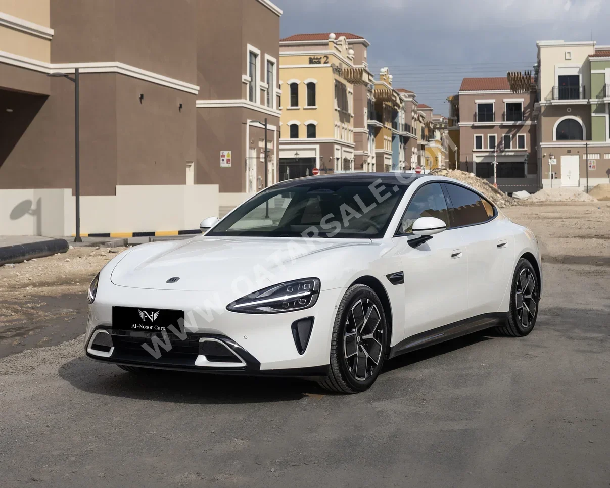 Xiaomi  SU7  Max  2026  Automatic  0 Km  0 Cylinder  All Wheel Drive (AWD)  Sedan  White  With Warranty
