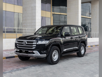 Toyota Land Cruiser GXR 2023 Automatic 86,000 Km 6 Cylinder Four Wheel Drive (4WD) SUV Black With Warranty