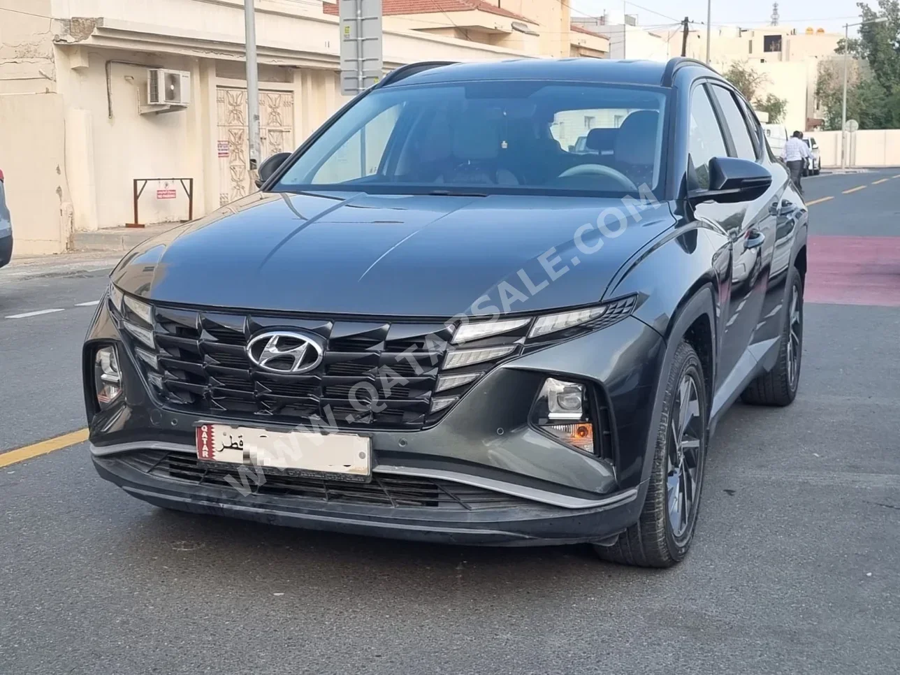 Hyundai  Tucson  2022  Automatic  133,000 Km  4 Cylinder  Front Wheel Drive (FWD)  SUV  Gray