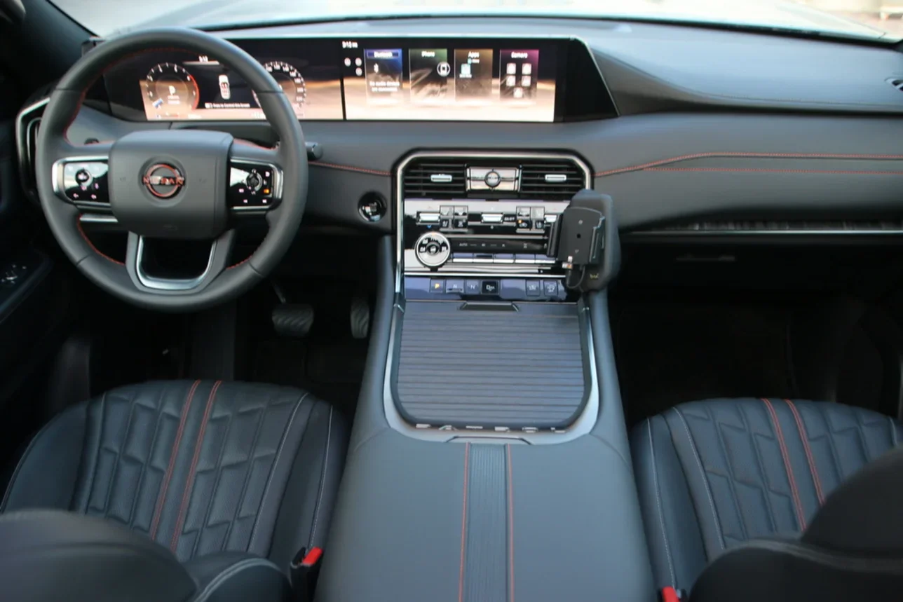 نيسان  باترول  برو- 4 اكس  2026  اوتوماتيك  3,000 كم  6 سلندر  دفع رباعي  اس يو في  رمادي  تحت الضمان