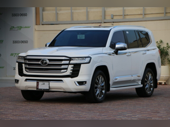 Toyota  Land Cruiser  VXR Twin Turbo  2024  Automatic  17,000 Km  6 Cylinder  Four Wheel Drive (4WD)  SUV  White  With Warranty