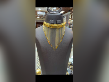 Gold Half Set  Bahrain  Woman  18.03 Gram  Band  Yellow Gold  21k