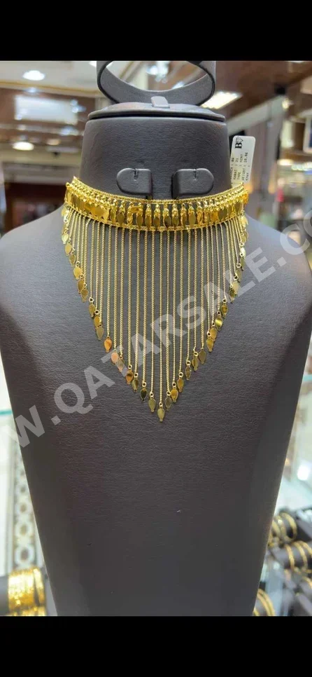 Gold Half Set  Bahrain  Woman  18.03 Gram  Band  Yellow Gold  21k