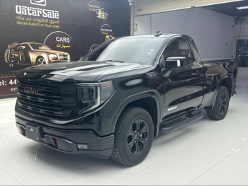 GMC  Sierra  Elevation  2022  Automatic  71,000 Km  8 Cylinder  Four Wheel Drive (4WD)  Pick Up  Black