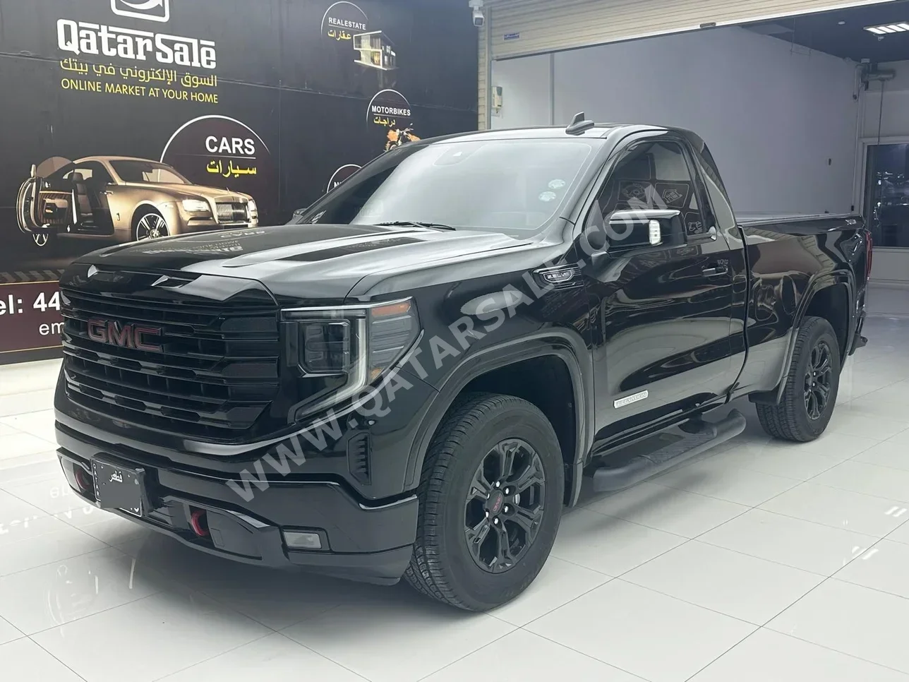 GMC  Sierra  Elevation  2022  Automatic  71,000 Km  8 Cylinder  Four Wheel Drive (4WD)  Pick Up  Black