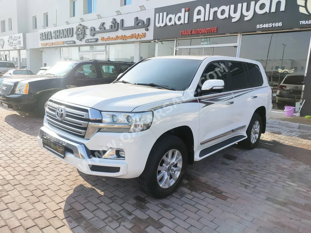 تويوتا لاند كروزر جي اكس ار 2018 اوتوماتيك 255,000 كم 8 سلندر دفع رباعي اس يو في أبيض