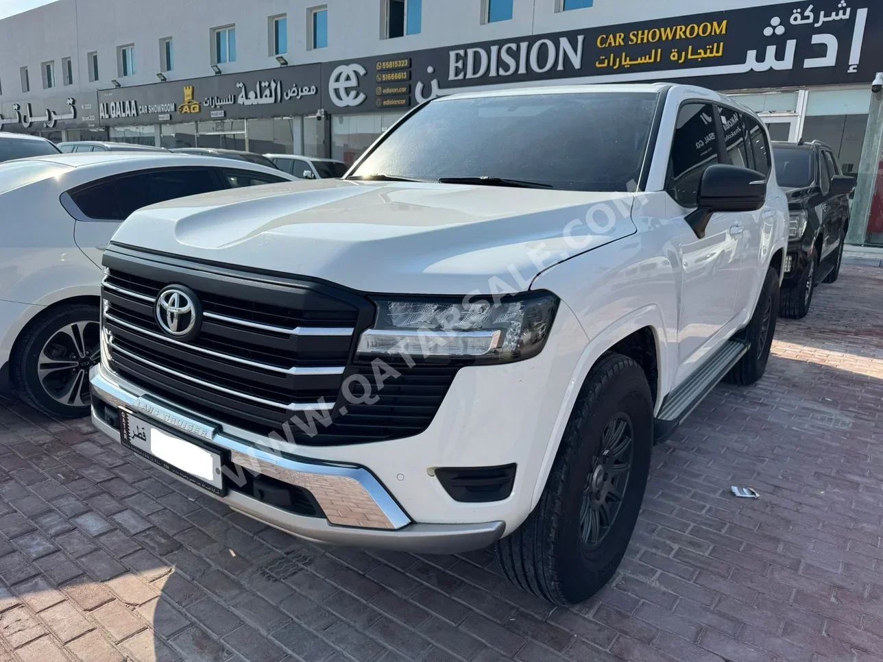 تويوتا  لاند كروزر  جي اكس  2023  اوتوماتيك  87,000 كم  6 سلندر  دفع رباعي  اس يو في  أبيض  تحت الضمان
