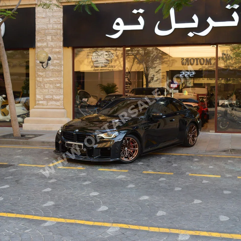 بي ام دبليو الفئة - ام 2 2025 اوتوماتيك 20,900 كم 6 سلندر دفع خلفي كوبيه \ سبورت أسود تحت الضمان