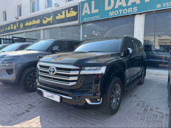 Toyota  Land Cruiser  VX Twin Turbo  2024  Automatic  71,000 Km  6 Cylinder  Four Wheel Drive (4WD)  SUV  Black  With Warranty