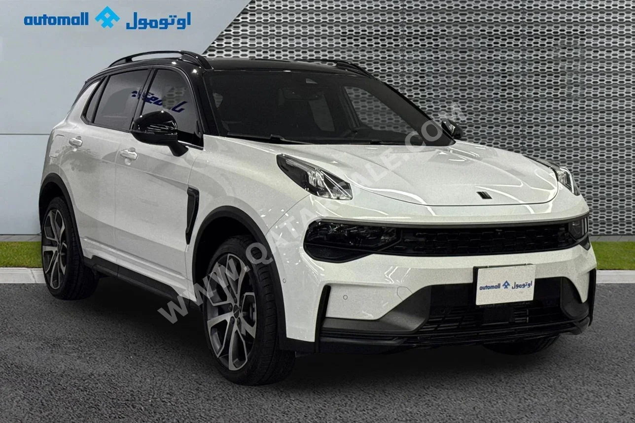 Lynk & Co  01  Hyper Pro  2024  Automatic  11,215 Km  4 Cylinder  Front Wheel Drive (FWD)  SUV  White  With Warranty