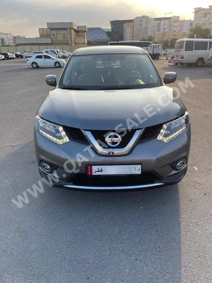 Nissan X-Trail SV 2016 Automatic 102,000 Km 4 Cylinder Four Wheel Drive (4WD) SUV Gray