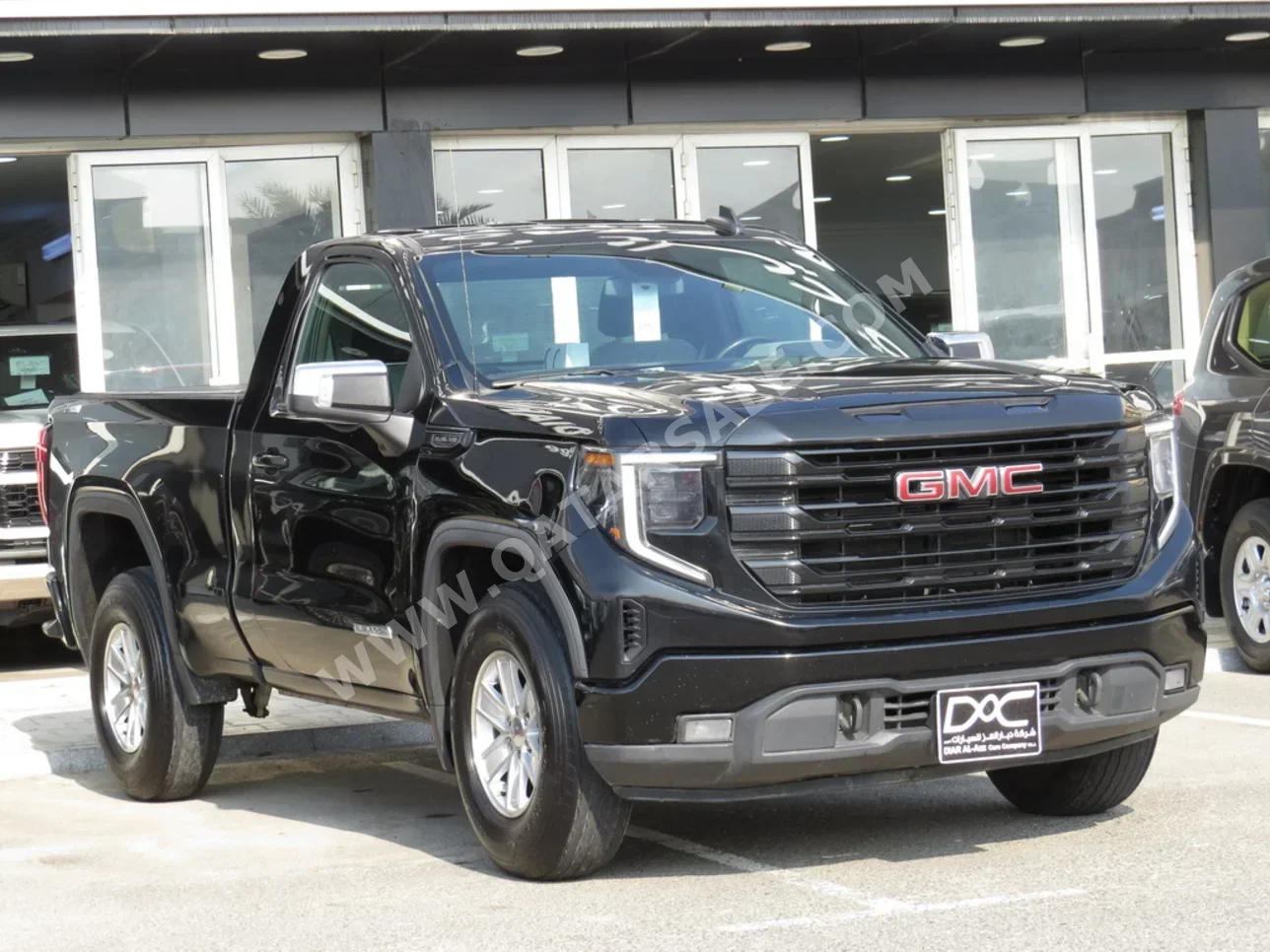 جي ام سي  سييرا  اليفيشن  2022  اوتوماتيك  108,000 كم  8 سلندر  دفع رباعي  بيكب  أسود