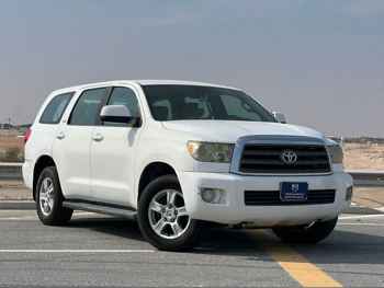 تويوتا  سكويا  اس ار 5  2013  اوتوماتيك  320,000 كم  8 سلندر  دفع رباعي  اس يو في  أبيض