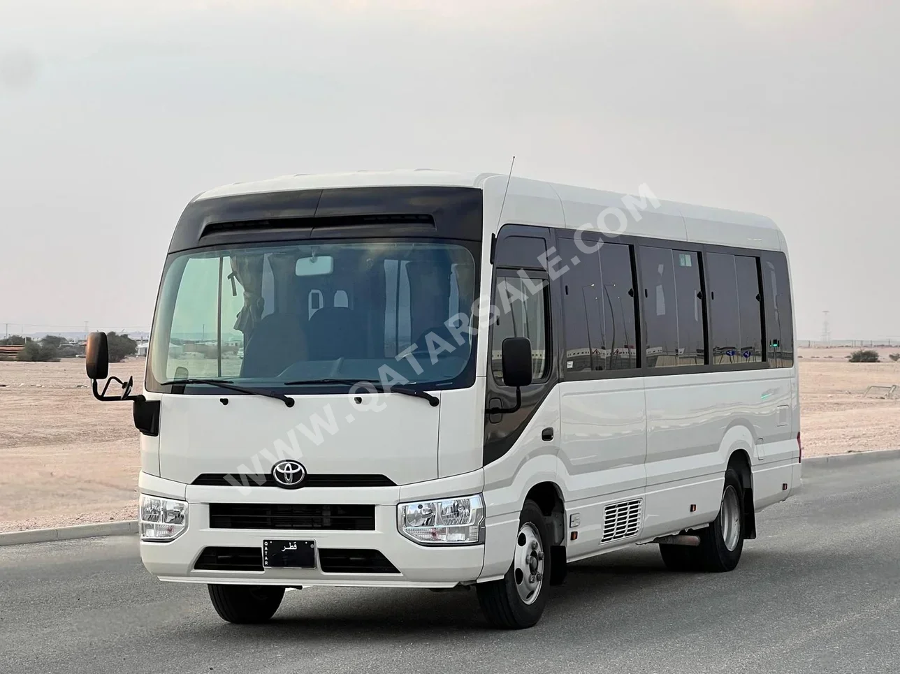 Toyota  Coaster  2022  Manual  279,000 Km  4 Cylinder  Rear Wheel Drive (RWD)  Van / Bus  White