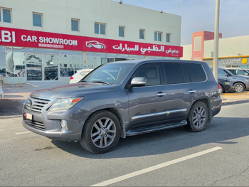 Lexus  LX  570  2014  Automatic  159,000 Km  8 Cylinder  Four Wheel Drive (4WD)  SUV  Gray