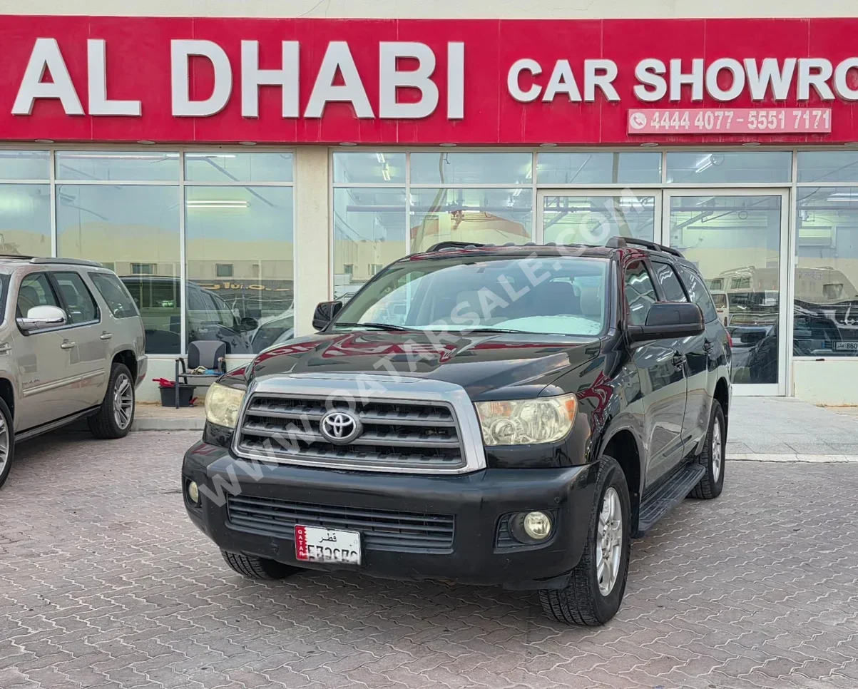 Toyota  Sequoia  2015  Automatic  369,000 Km  8 Cylinder  Four Wheel Drive (4WD)  SUV  Black