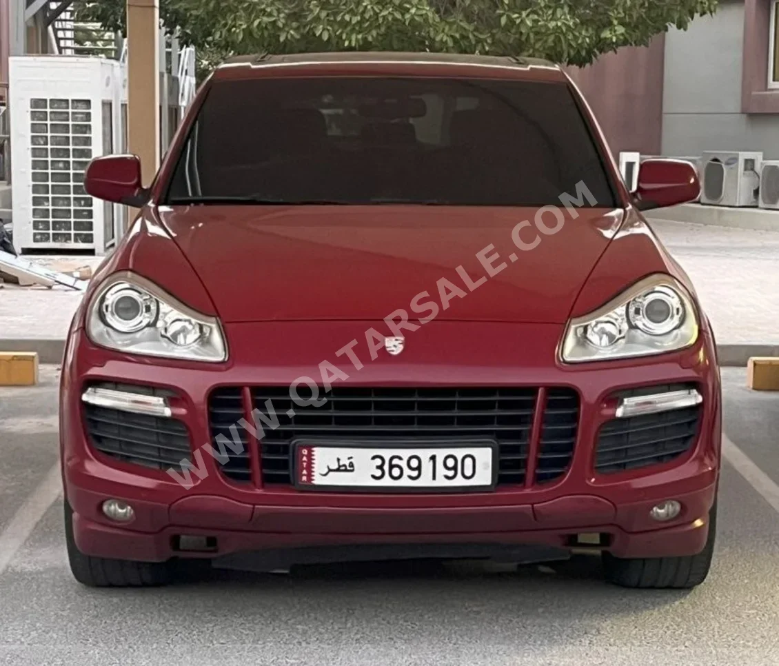 Porsche  Cayenne  GTS  2009  Automatic  180,000 Km  8 Cylinder  Four Wheel Drive (4WD)  SUV  Maroon