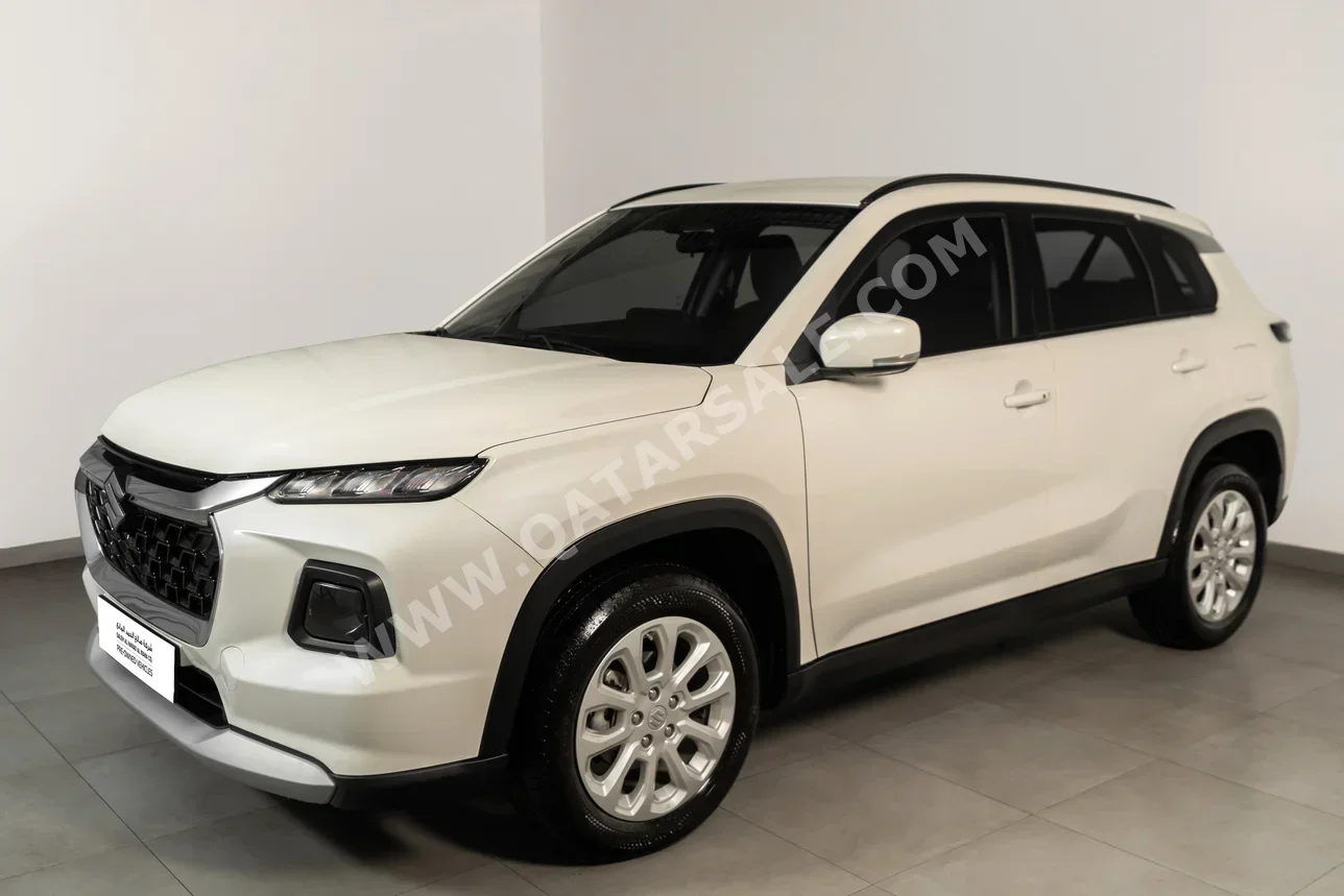 Suzuki  Grand Vitara  2025  Automatic  6,995 Km  4 Cylinder  Four Wheel Drive (4WD)  SUV  White  With Warranty