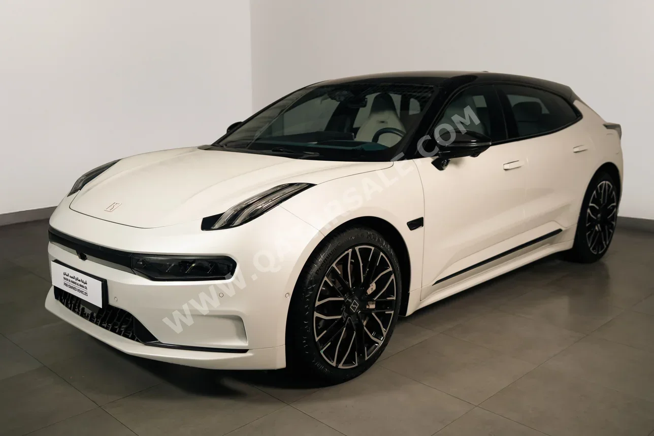 Zeekr  001  2024  Automatic  5,600 Km  0 Cylinder  All Wheel Drive (AWD)  SUV  White  With Warranty