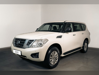 Nissan  Patrol  XE  2019  Automatic  26,182 Km  6 Cylinder  Four Wheel Drive (4WD)  SUV  White