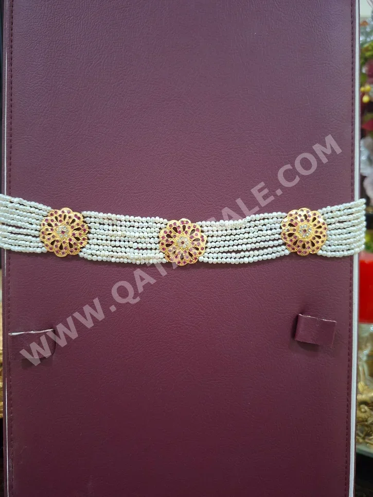 Gold Necklace Bahrain Woman By Item ( Designers ) 11.8 Gram Yellow Gold 21k