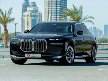 بي ام دبليو  753 اي  6 سلندر  فخمة  أسود  2026