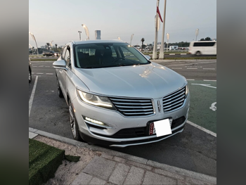 Lincoln  MKC  2016  Automatic  83,000 Km  4 Cylinder  All Wheel Drive (AWD)  SUV  Silver