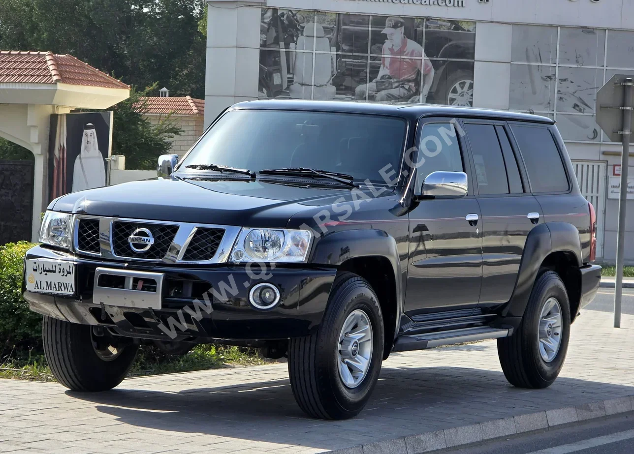 نيسان  باترول  سفاري  2022  اوتوماتيك  48,000 كم  6 سلندر  دفع رباعي  اس يو في  أسود