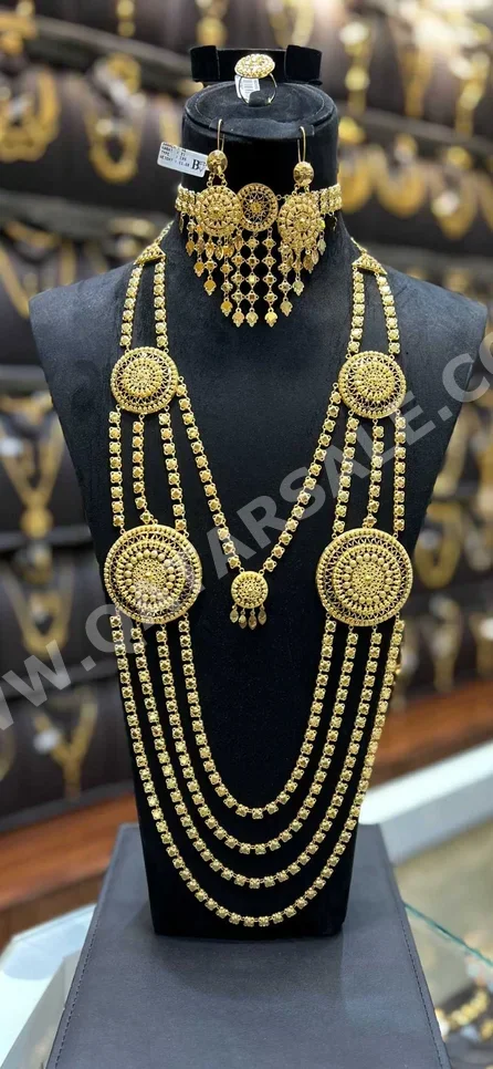 Gold Set  Bahrain  Woman  By Weight  113.65 Gram  Band  Yellow Gold  21k