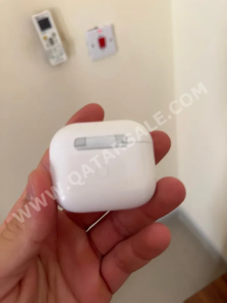Headphones & Earbuds,Airpods Airpods pro  - White  Airpods