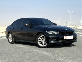 بي ام دبليو  الفئة - الثالثة  320i  2022  اوتوماتيك  69,000 كم  4 سلندر  سحب امامي  سيدان  أسود  تحت الضمان