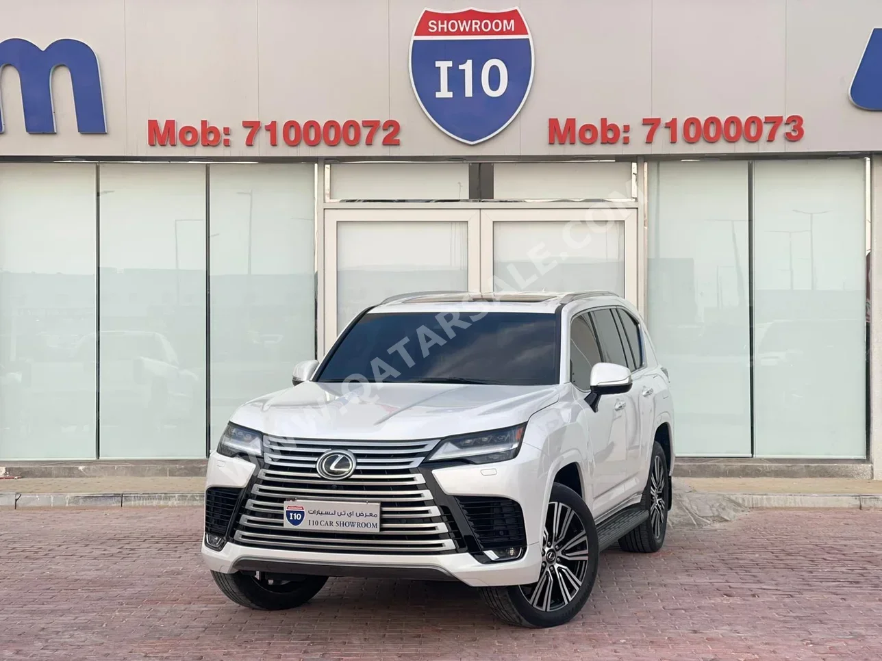 Lexus  LX  600 Luxury  2023  Automatic  36,000 Km  6 Cylinder  Four Wheel Drive (4WD)  SUV  White  With Warranty