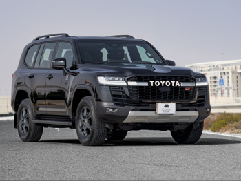 تويوتا  جي ار سبورت توين تيربو  6 سلندر  إس يو في 4 في 4  أسود  2026
