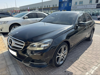مرسيدس - بنز  اي - كلاس  200  2016  اوتوماتيك  172,000 كم  4 سلندر  دفع خلفي  سيدان  أسود
